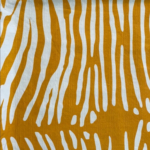 H&M Home Pair of pillow covers in zebra print. - Picture 2 of 3